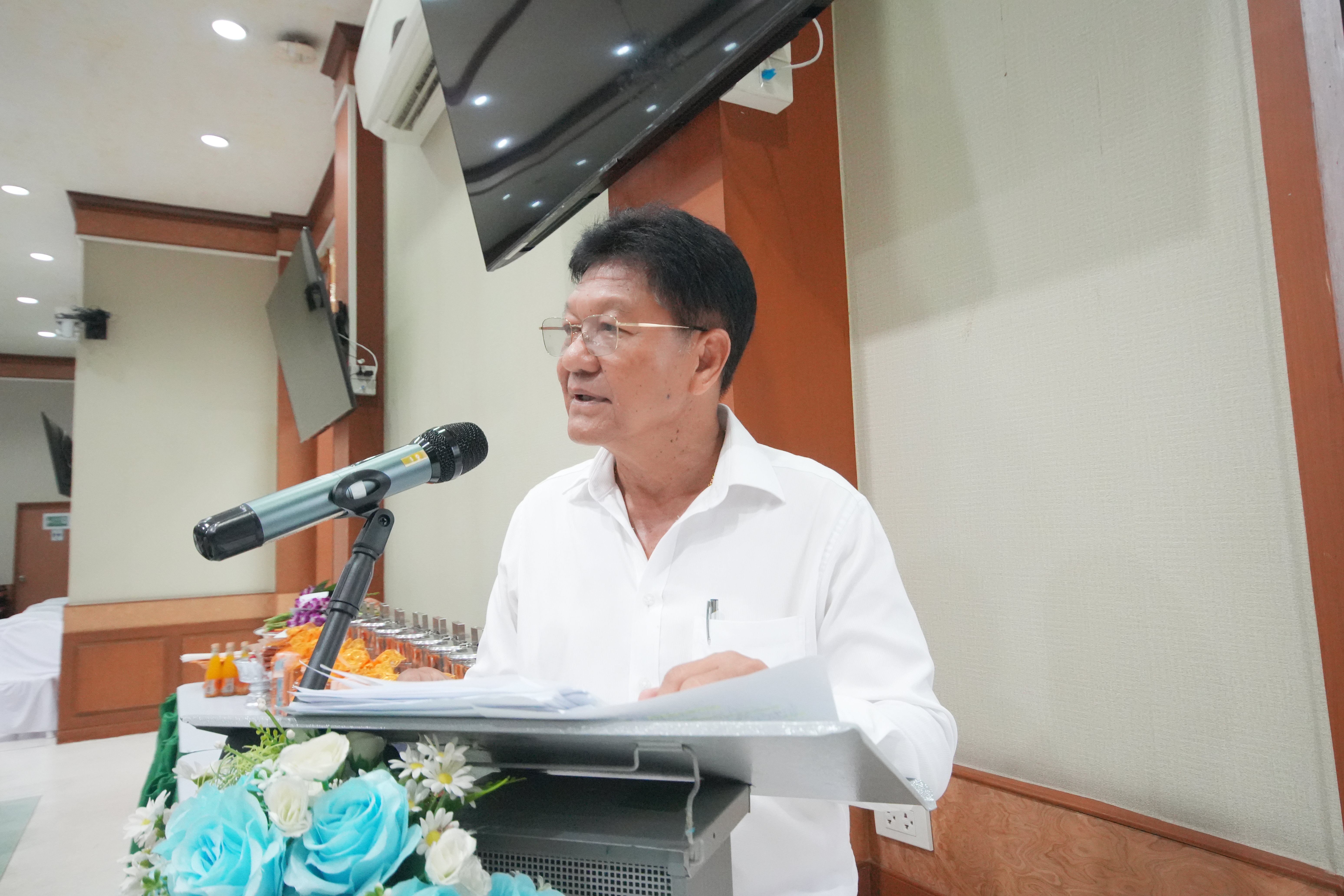 title - ชมรมผู้สูงอายุ ส.ป.ก. จัดพิธีทำบุญอุทิศส่วนกุศลให้ข้าราชการ/เจ้าหน้าที่ ส.ป.ก. ที่ล่วงลับไปแล้ว